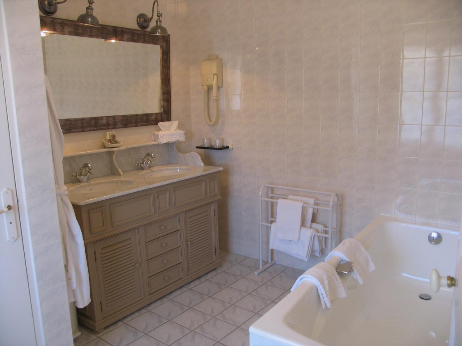 Hotel Villa Reine Hortense Dinard Dış mekan fotoğraf